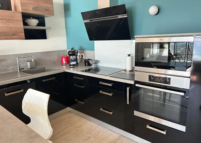 T2 Vue Apartment *